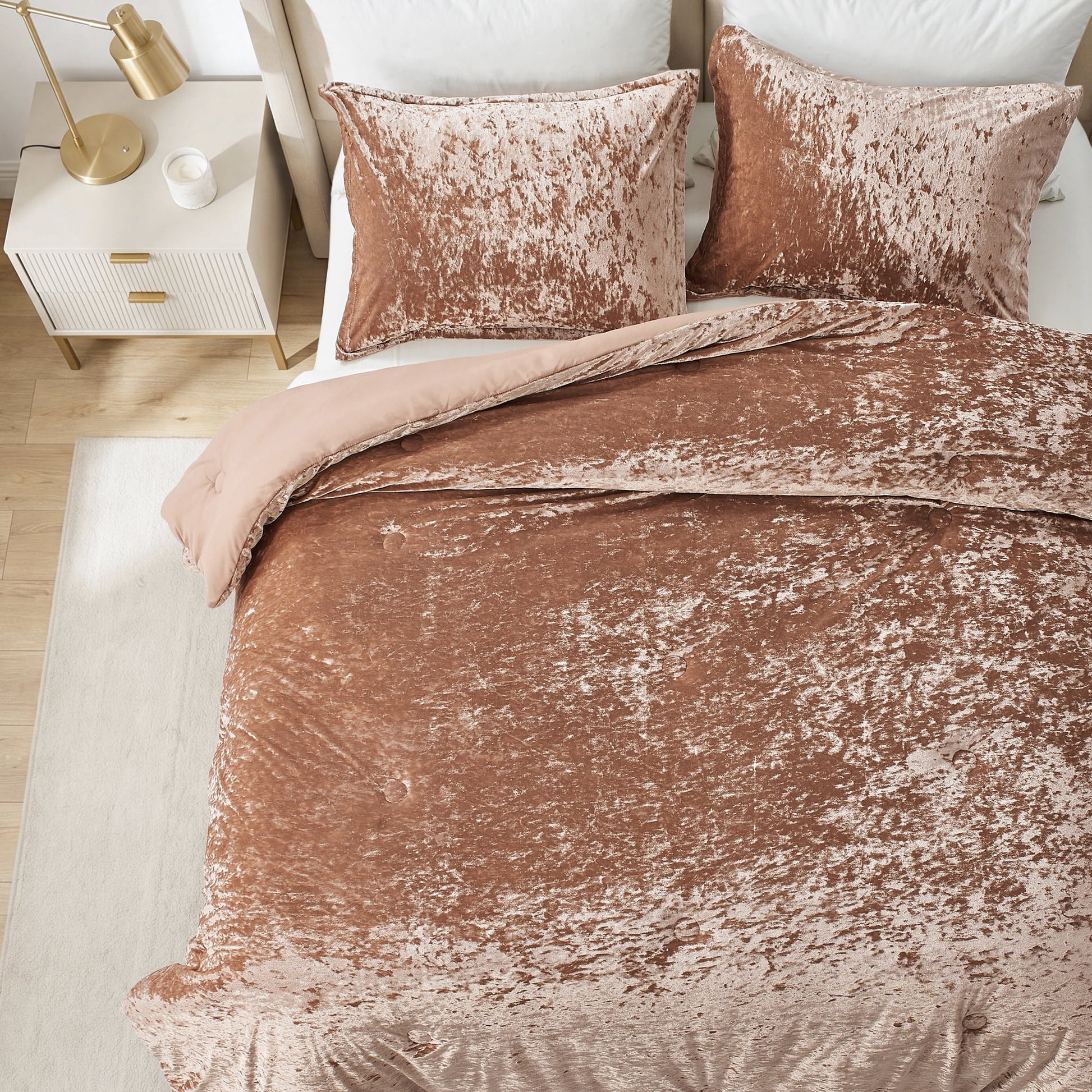 deelivo-full-queen-cozy-velvet-comforter-sets-luxury-3-piece-all-season-bedding-bed-set-with-16543474081 2a89f023-d1ca-4823-b00d-31be6560bc44.c1b574d25f1b06e0e41f49e3967a100f.jpeg