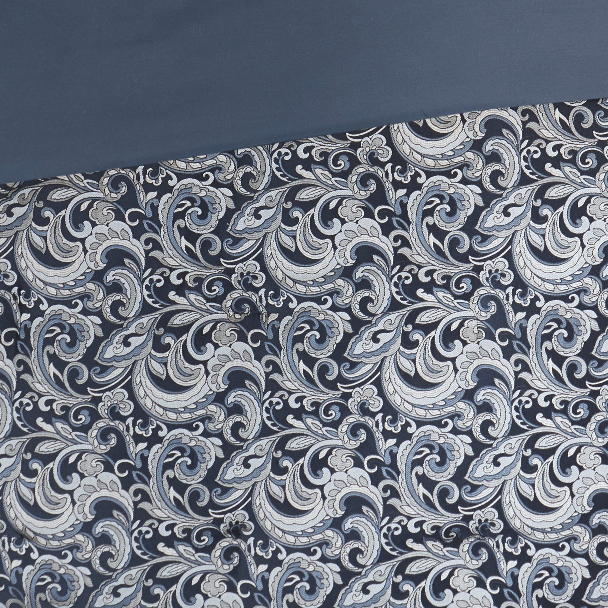 deelivo-8-pieces-jacquard-comforter-set-with-bedskirt-and-decor-pillows-queen-navy-17733821570 4b50de94-d0e7-4c60-909c-9d7d0c8f7cf3.f7b4b233c3251ea2ecae79c0d9e54c01.jpeg