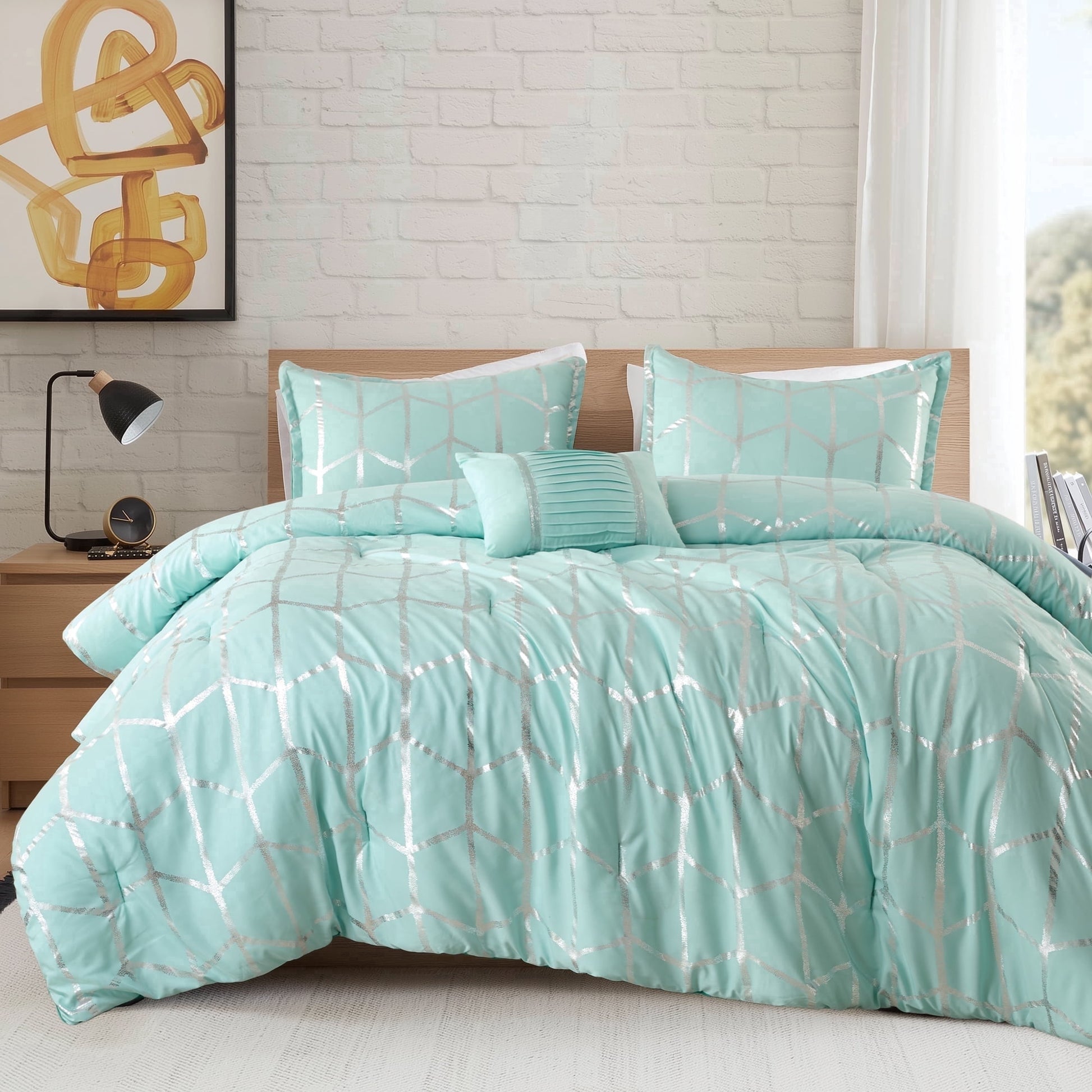 deelivo-full-queen-size-comforter-set-4-piece-bedding-set-for-all-seasons-geometric-metallic-18016156231 5ec8464c-b9b0-4b20-8d2d-cfedb599b24a.f9cbd937832407c8e7f38bee0bb4b78e.jpeg